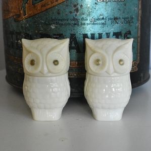 Vintage mid century Avon owl perfume bottles set